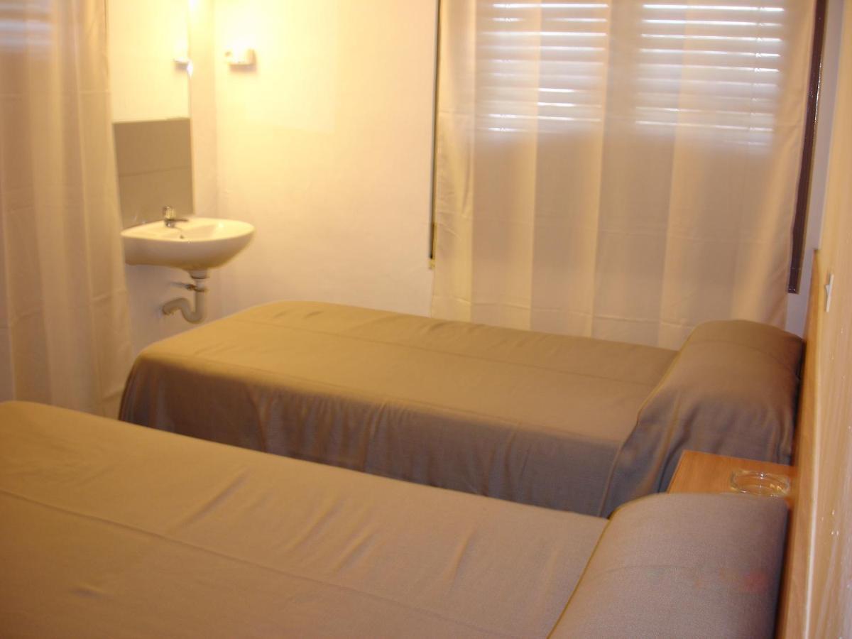 Hostal Can Blanco Sarriá de Ter Exteriér fotografie